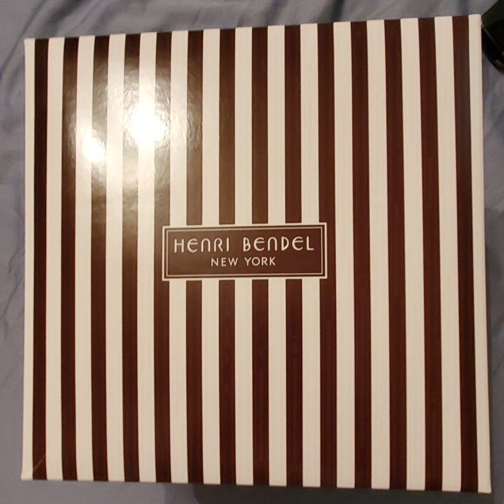 COPY - Henri Bendel gift set